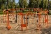 Okrągła siłownia zewnętrzna 360° – street workout, widok z realizacji w parku